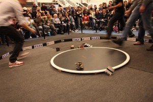 Выставка роботов 2013 пройдет в Гетеборге в субботу