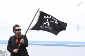 Флаг клуба бородачей, фото "Йончепингс тиднинг"