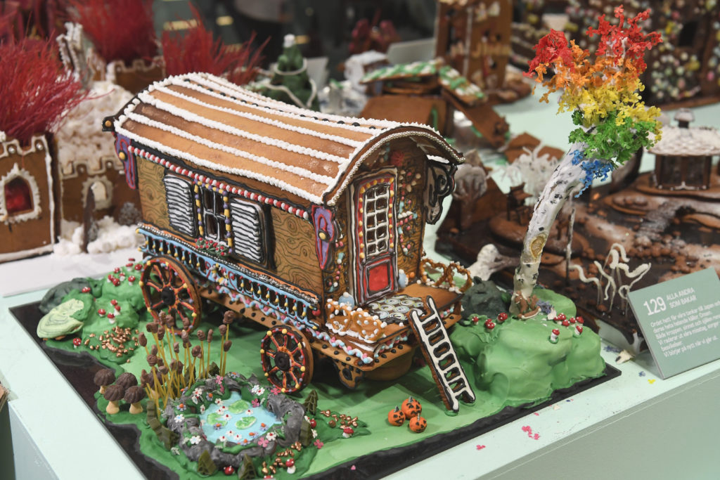 Домики Пеппаркаксхюс любят строить многие в Швеции перед Рождеством