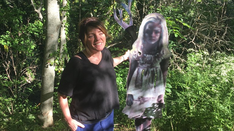 Полиция острова Готланд в Швеции убрала из леса скульптуру, пугавшую местных жителей - СМИ