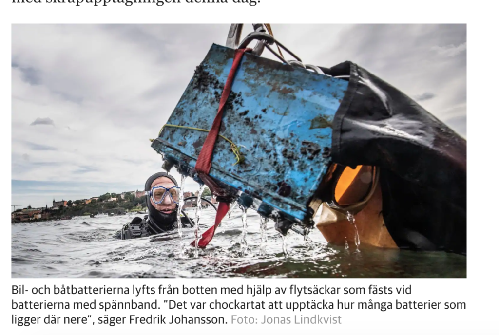Волонтеры очищают бухту Риддарфьёрден в центре Стокгольма от экологически опасного лома