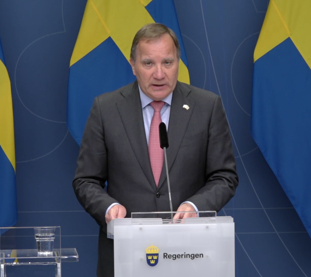 Правительство Швеции объявило об отставке