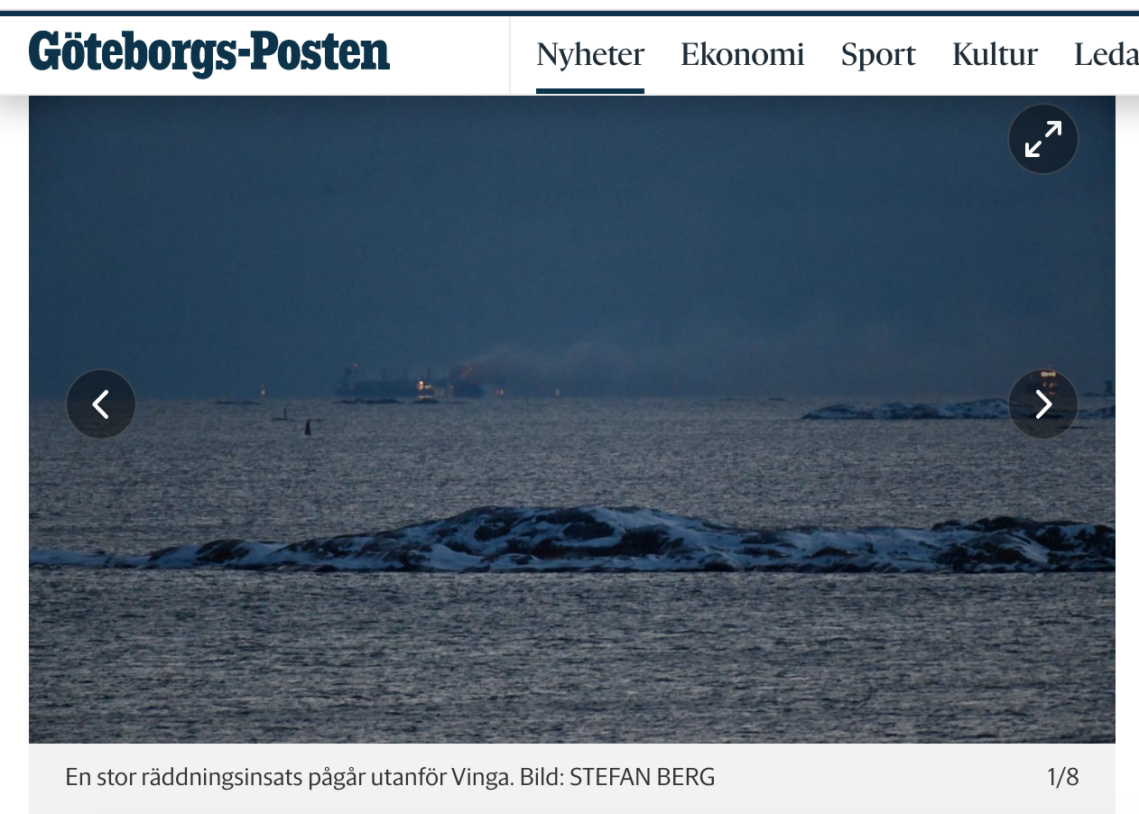 Пожар на гружённом лесоматериалом сухогрузе возник в субботу у берегов Швеции